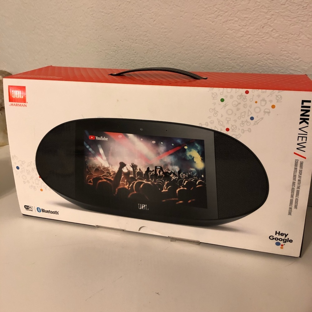 JBL Link View Smart Speaker with HD touch screen